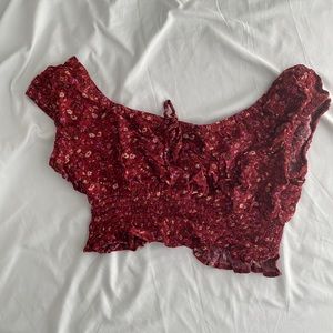 💖 4 for $25 sale 🎉 
American eagle floral crop top blouse
